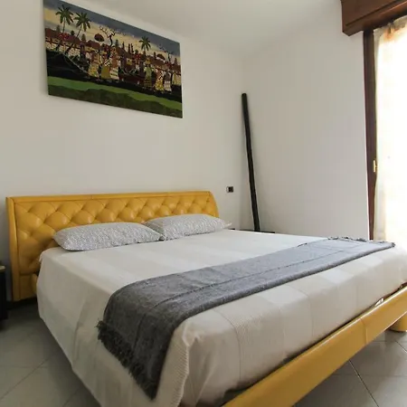 Apartment The Orange Desenzano del Garda
